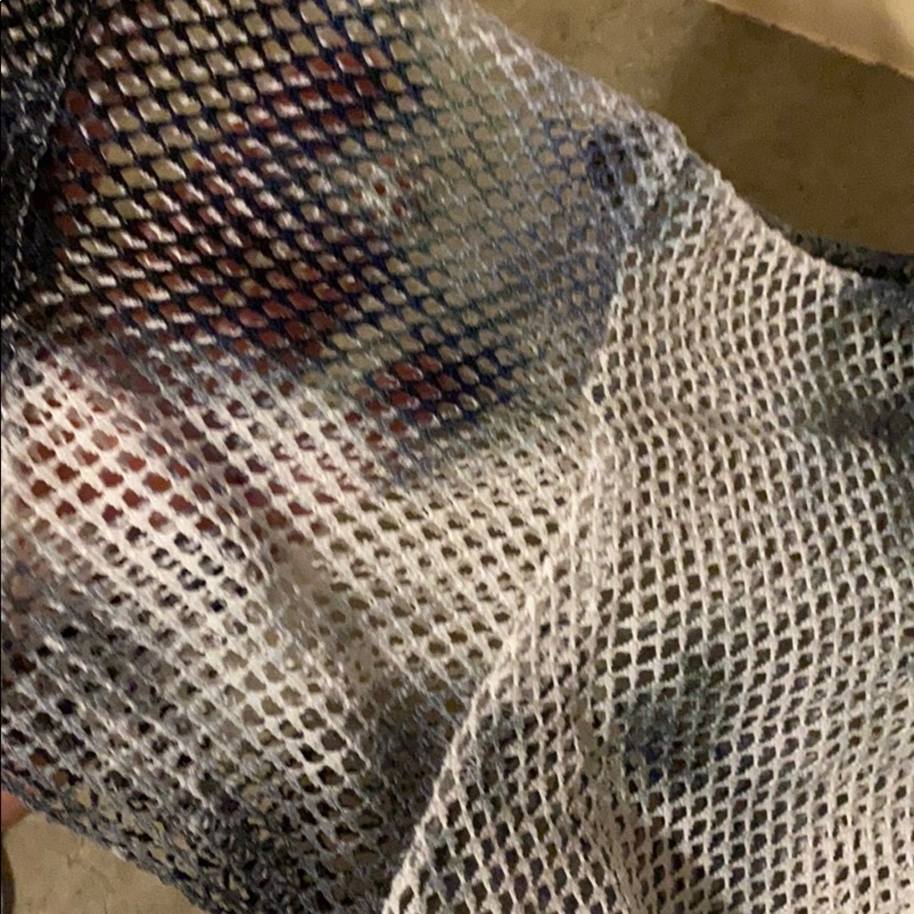 Mesh top - Picture 5 of 5